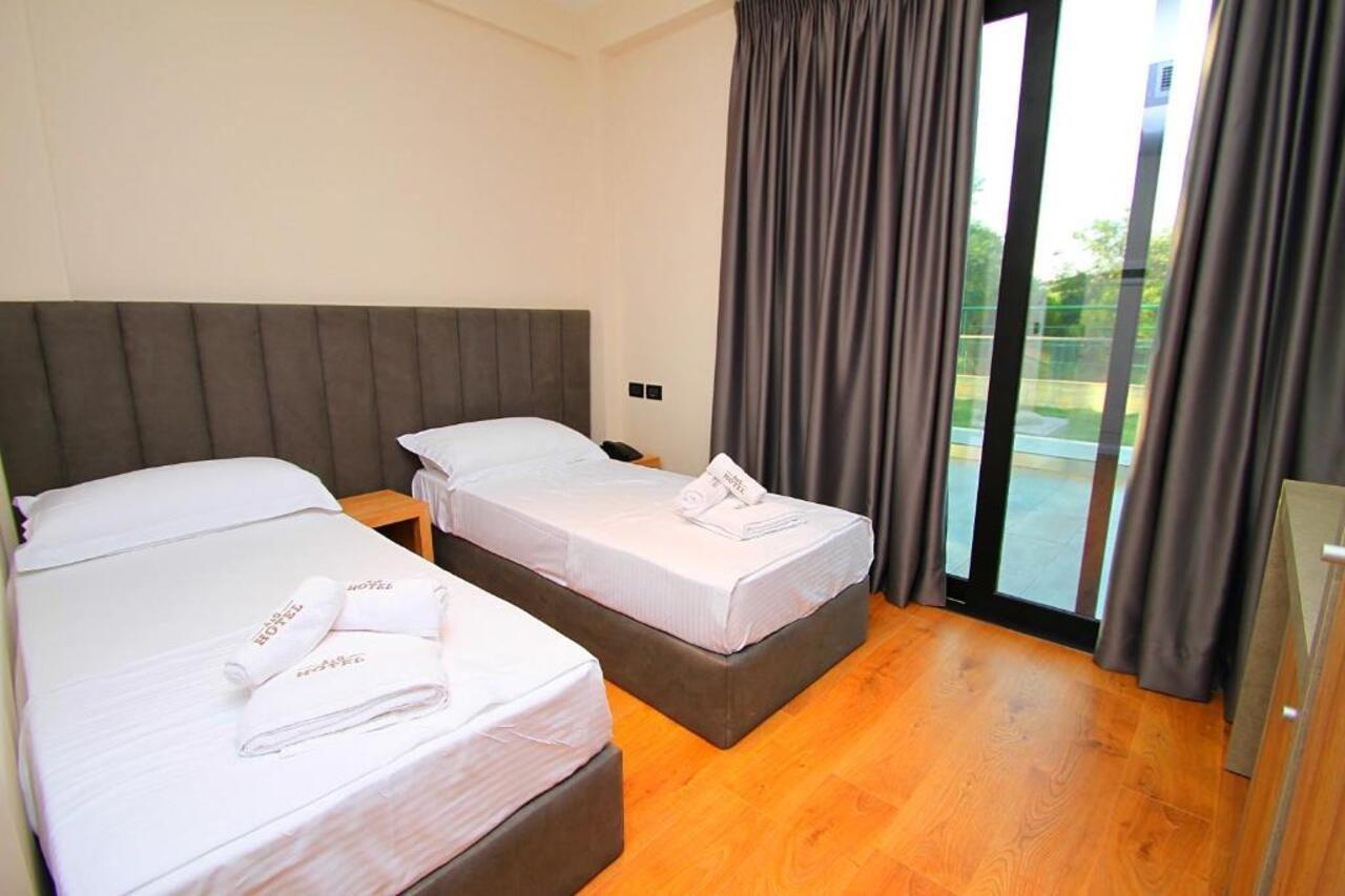 A&G Hotel Radhime Ngoại thất bức ảnh