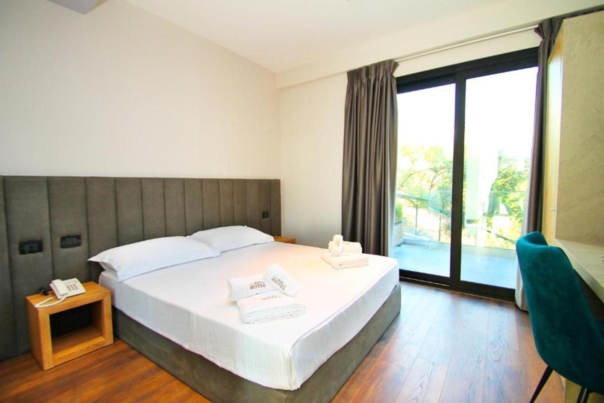 A&G Hotel Radhime Ngoại thất bức ảnh