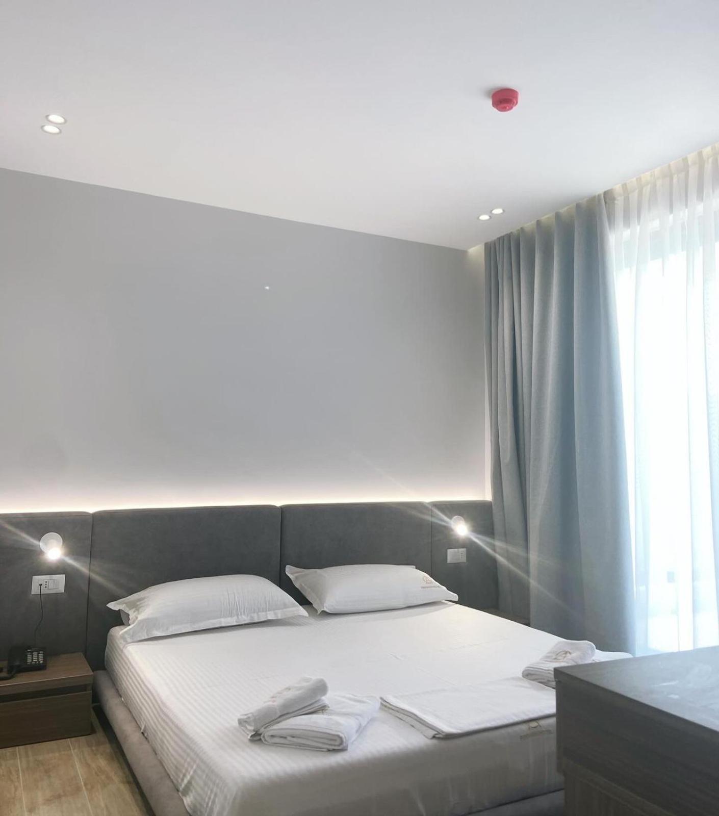 A&G Hotel Radhime Ngoại thất bức ảnh